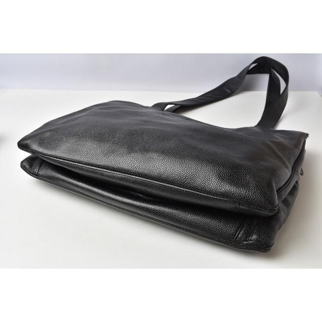 Chanel Tote A4 Caviar Leather Black — view 5