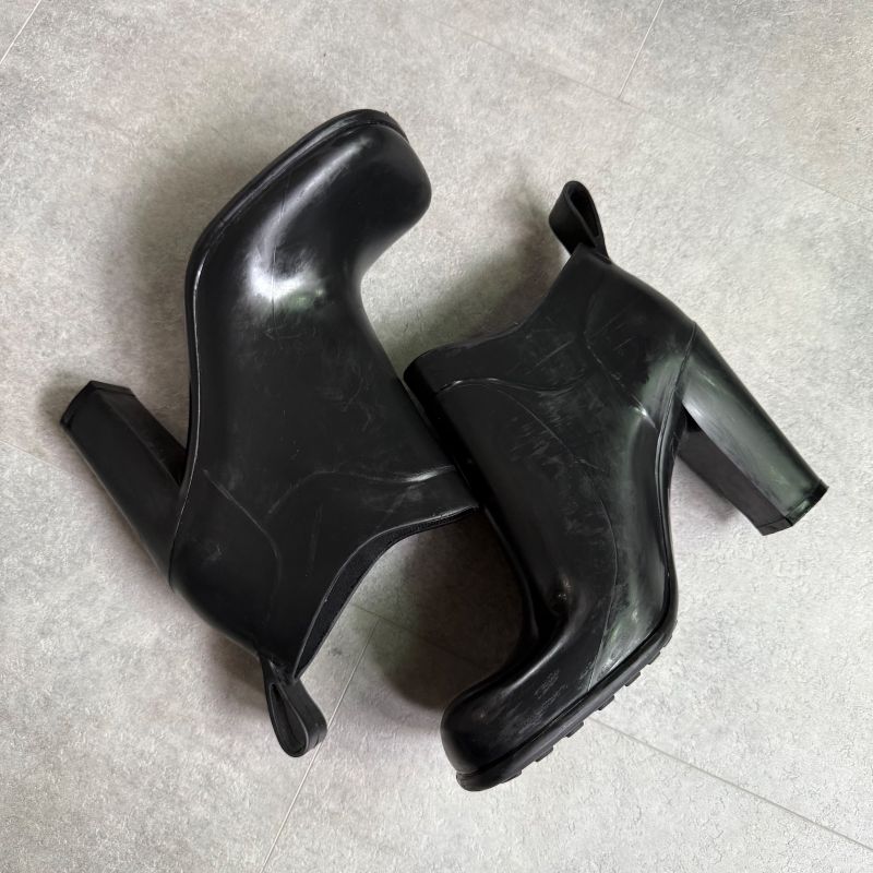 Bottega Veneta Rain Short Boots 38 25 cm Black Storage Bag Rubber — view 5