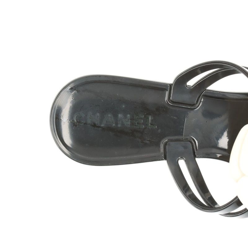 Chanel Coco Mark Camellia Rubber Sandals 35 Black And White — view 9