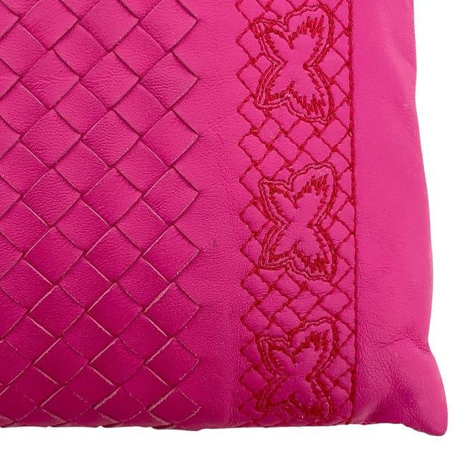Bottega Veneta Clutch Bag Pink Intrecciato Butterfly — view 9