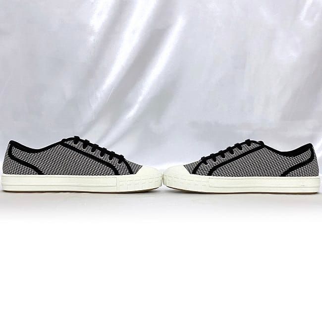 Fendi Sneakers White Black Staggered — view 5
