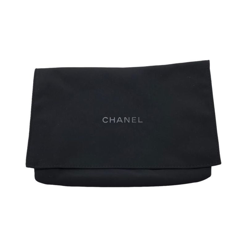 Chanel Shoulder Bag Mini Chain Wallet Ap4000 Quilted Caviar Leather — view 9