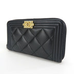 Chanel Coin Case Boy Round Zipper Caviar Leather Black Gold Hardware 23 rd — view 2