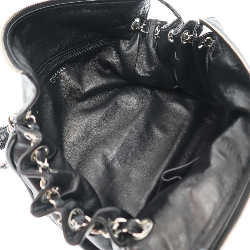 Chanel 2007 Coco Charm Shoulder Bag Lambskin Black — view 6