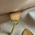 Louis Vuitton Monogram Bucket GM Shoulder Bag Brown — view 9