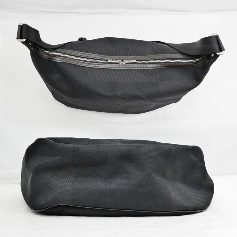 Louis Vuitton Damier Geant Exploration Tour Shoulder Bag Black — view 5
