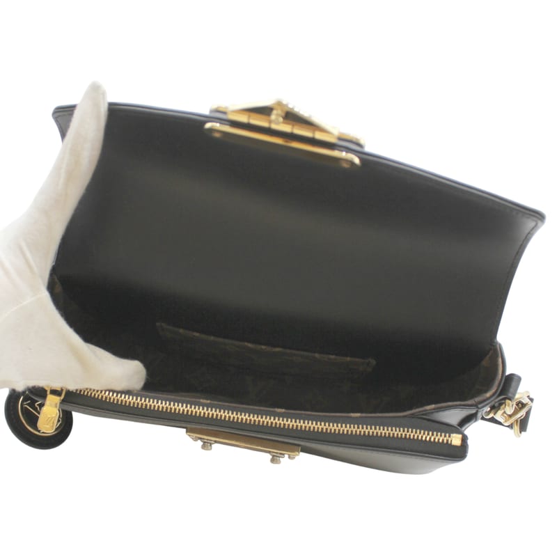 Louis Vuitton Swing Shoulder Bag — view 7