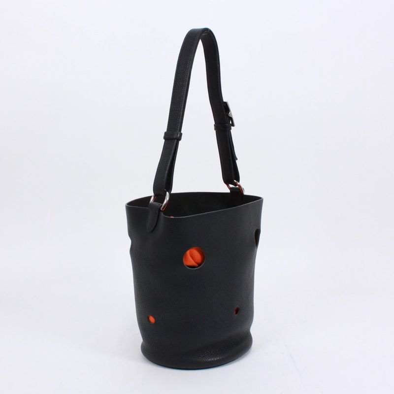 Hermes Mangeoire PM Taurillon Leather Black Handbag Silver — view 3