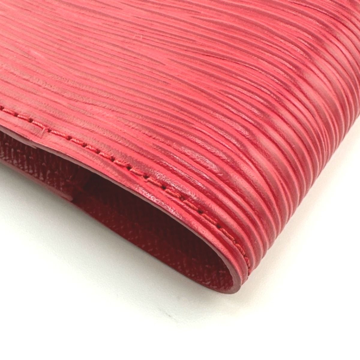 Louis Vuitton R2005 E Epi Notebook Cover Agenda PM — view 5