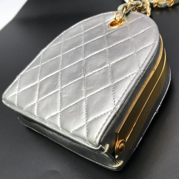 Chanel Pouch Chain Shoulder Bag Silver — view 4