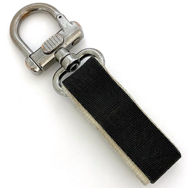 Chanel Key Ring Black Gray Silver — view 7