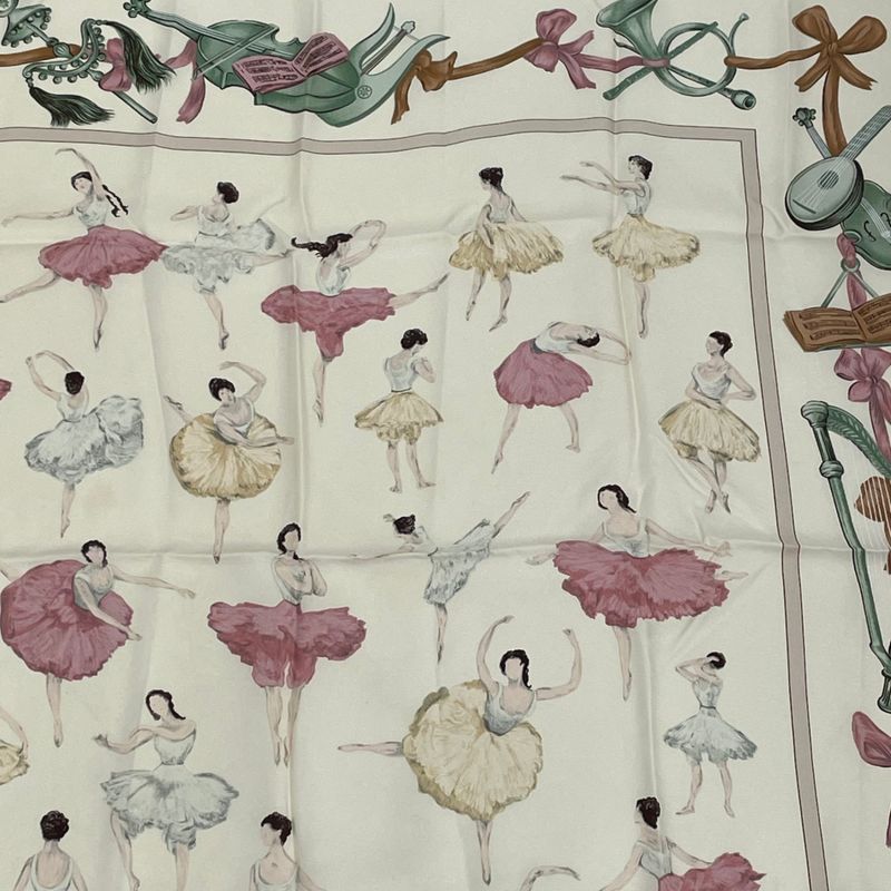 Hermes Carre 90 LA Dance Ballet Dancer Ballerina Scarf Silk Beige — view 3