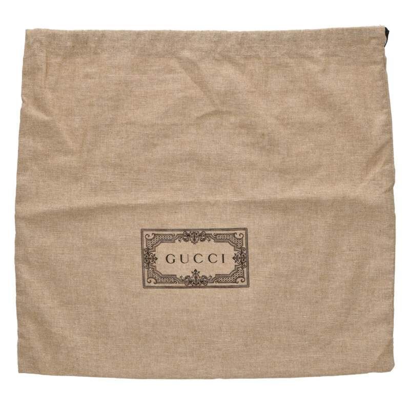 Gucci GG Medium Messenger Shoulder Bag — view 5
