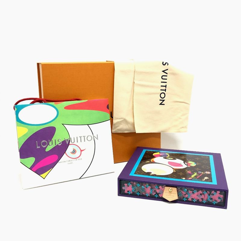 Louis Vuitton Miscellaneous Goods Panda & Hand Gi1323 Paper Brown — view 7