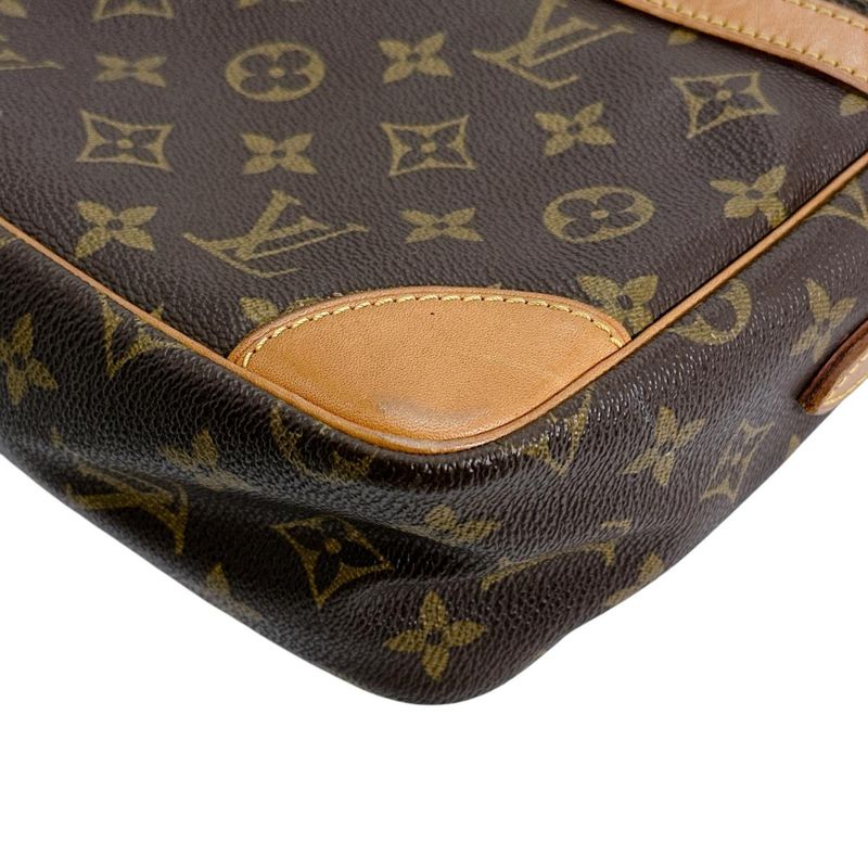 Louis Vuitton Monogram Trocadero 27 Crossbody Bag — view 6