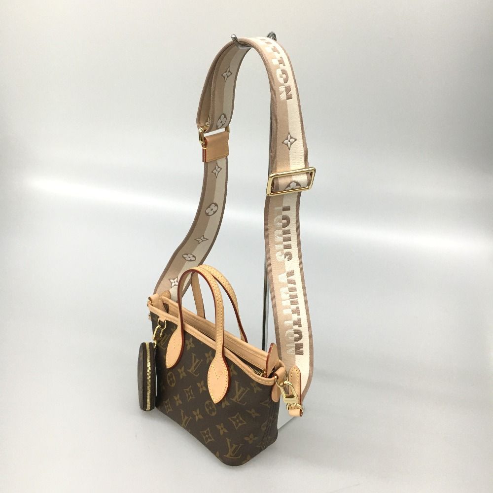 Louis Vuitton Shoulder Bag — view 4
