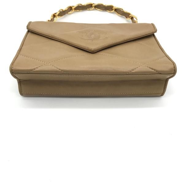 Chanel Quilted Chain Hand Bag Beige — view 3