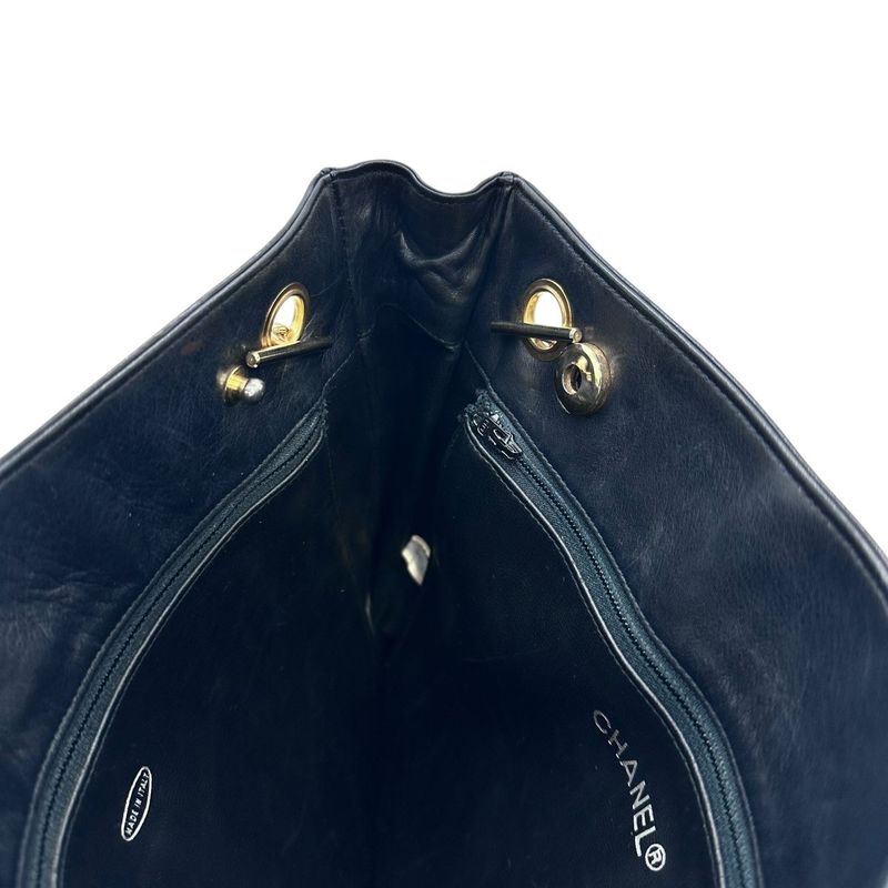 Chanel Quilted Chain Shoulder Bag Black 1877 — view 9