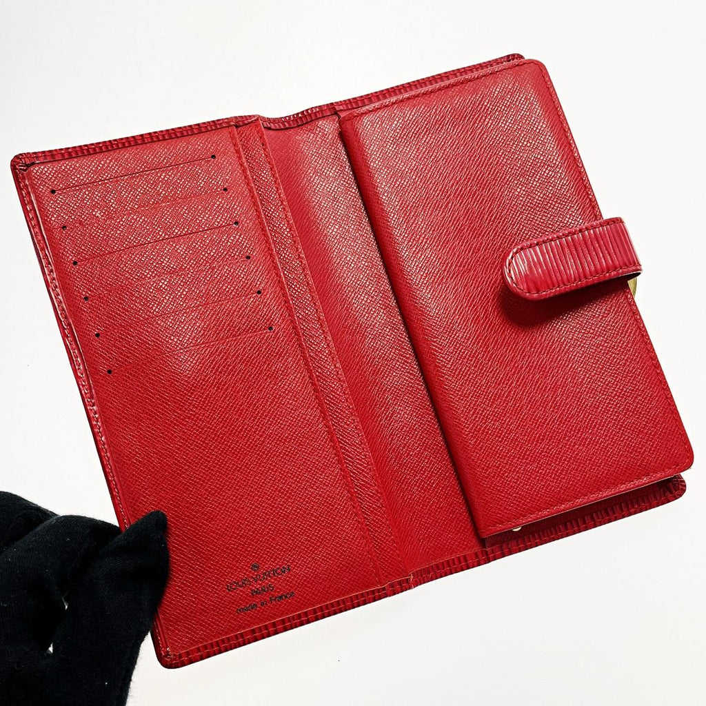 Louis Vuitton Epi Continental Viennois Red Bifold Long Wallet — view 3