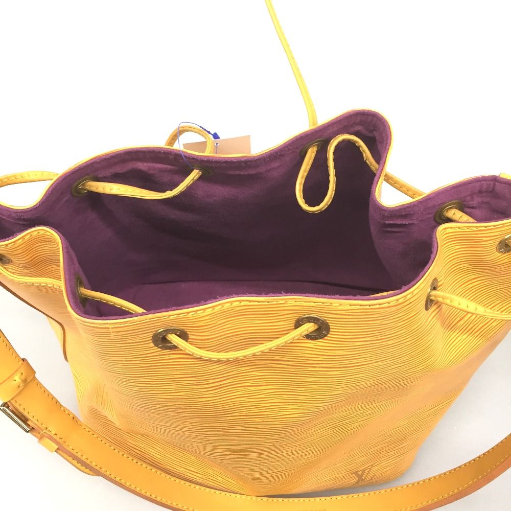 Louis Vuitton Handbag Epi Petit Noe — view 6
