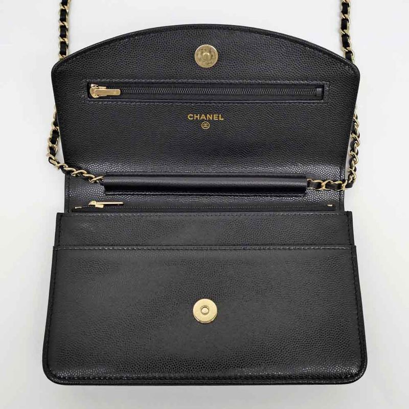 Chanel Chain Wallet Ap4653 Grained Shiny Calfskin Black Gold Hardware — view 5