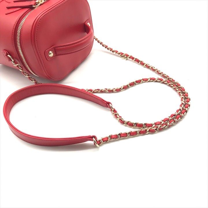 Chanel CC Logo Quilted 2-Way Vanity Hand Chain Shoulder Bag Crossbody Red — view 6