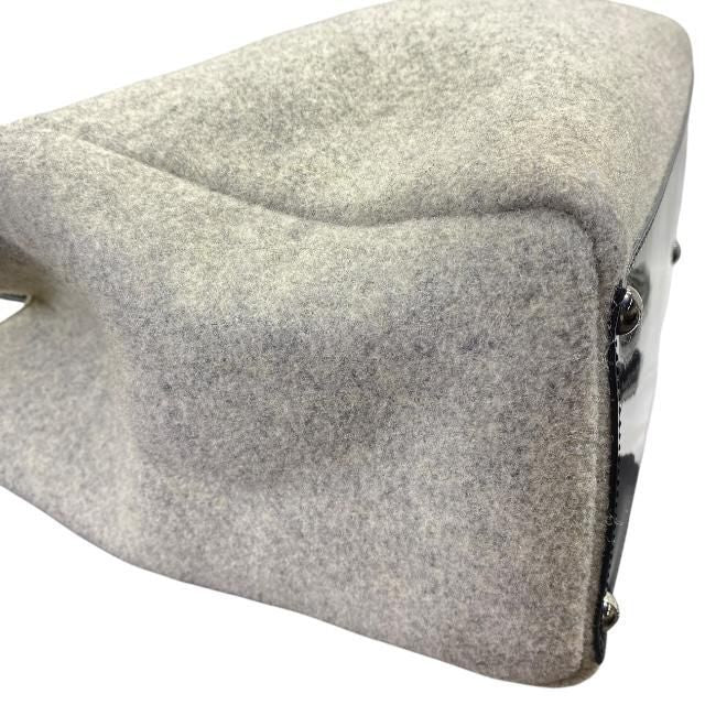 Fendi Toujours Handbag Tote Shoulder Wool Grey with Pouch — view 3