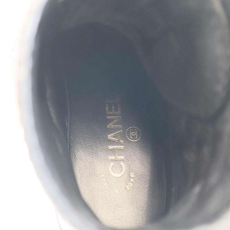 Chanel 21 a Cocomer Cles Lace-Up Boots with Pearls Black 38 — view 6