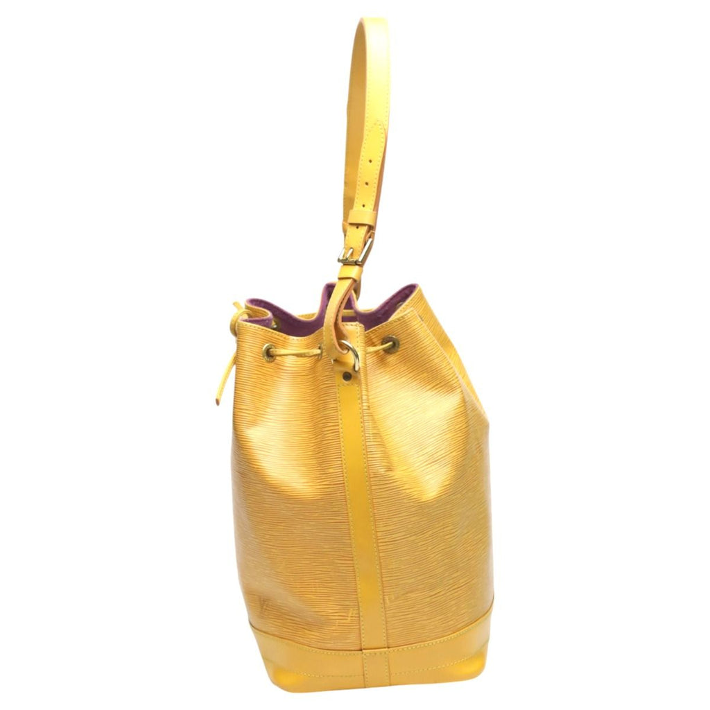 Louis Vuitton Epi Drawstring Shape Shoulder Bag Noe — view 4