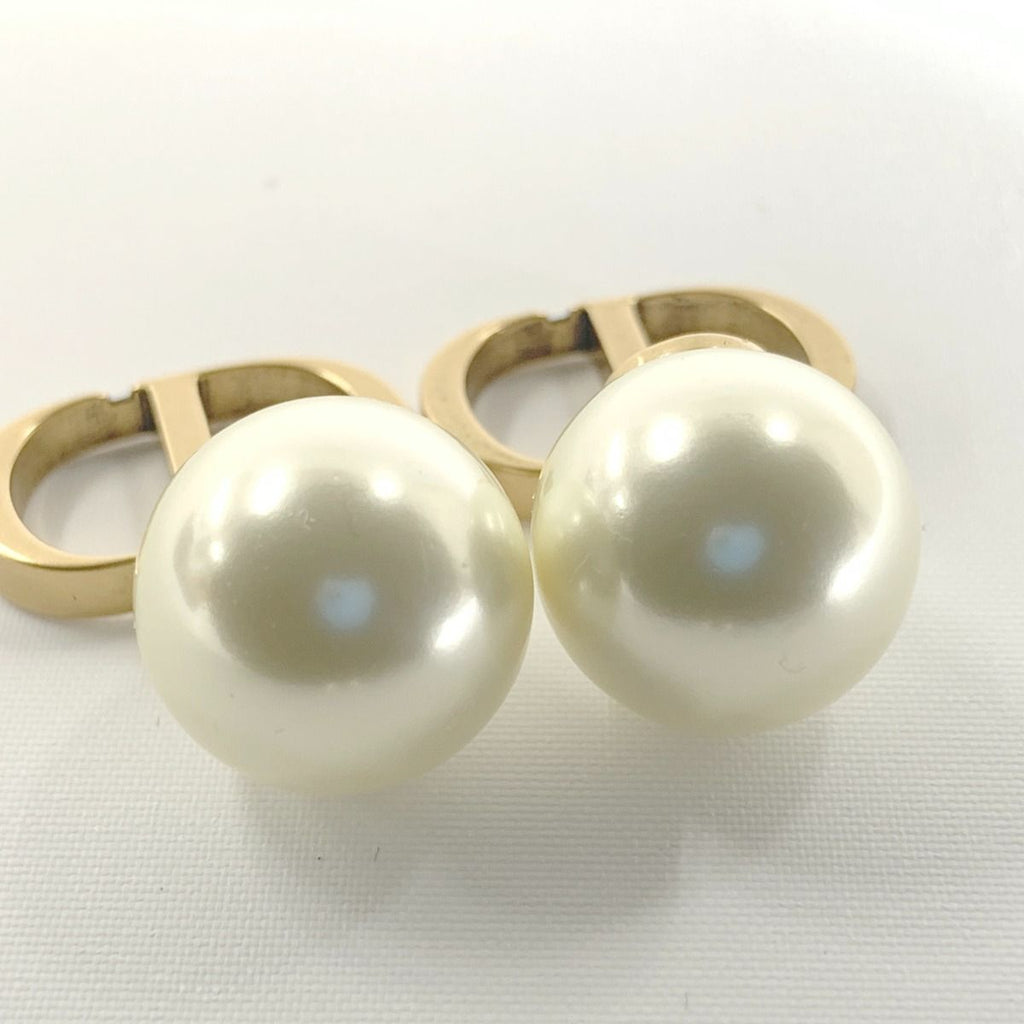 Christian Dior Tribal Earrings Pearl — view 4