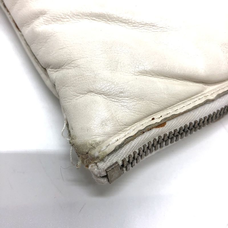 Bottega Veneta Clutch Bag Maxi Intrecciato Leather White — view 4