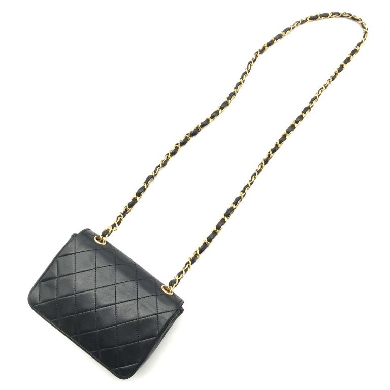 Chanel CC Logo Mini Quilted Lambskin Turnlock Chain Shoulder Bag Black — view 2