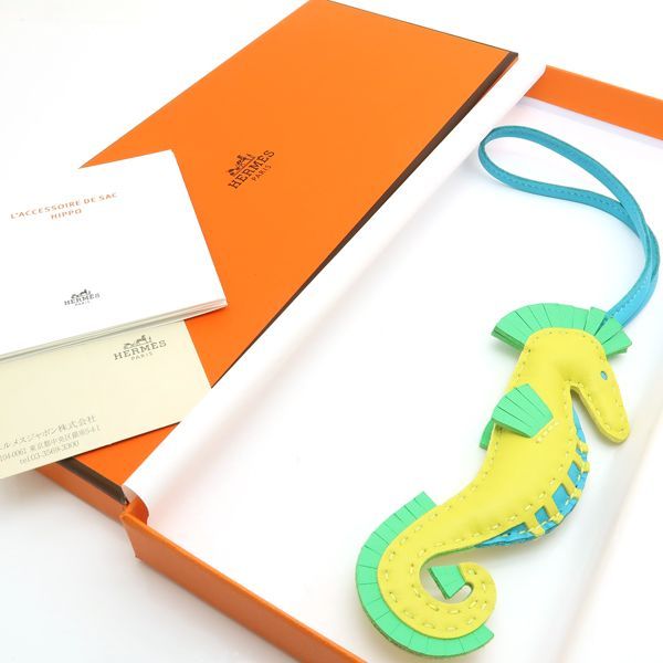 Hermes Ipo Bag Charm Seahorse Anyomilo Lime Vert Comic Blue Tech B Stamp — view 3