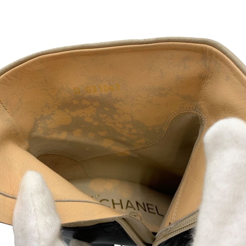 Chanel Coco Mark Short Boots Size 34 Bicolor 0180 — view 9