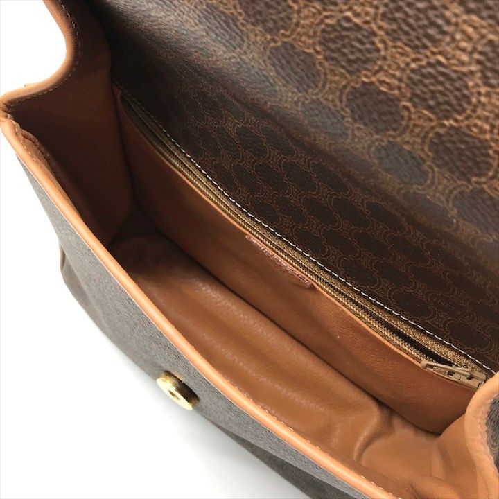 Celine Macadam Circle Logo Leather Gold Vintage Shoulder Bag Brown — view 9