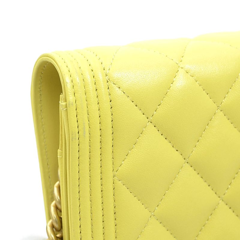 Chanel Chain Wallet Crossbody Bag Boy — view 6