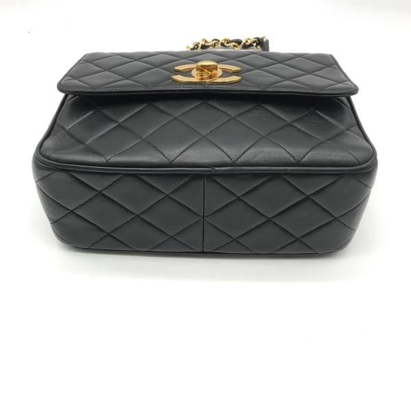 Chanel Quilted Big CC Logo Chain Shoulder Bag Black — view 3