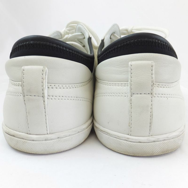 Louis Vuitton Low Cut Sneakers White Size 7.5 — view 4