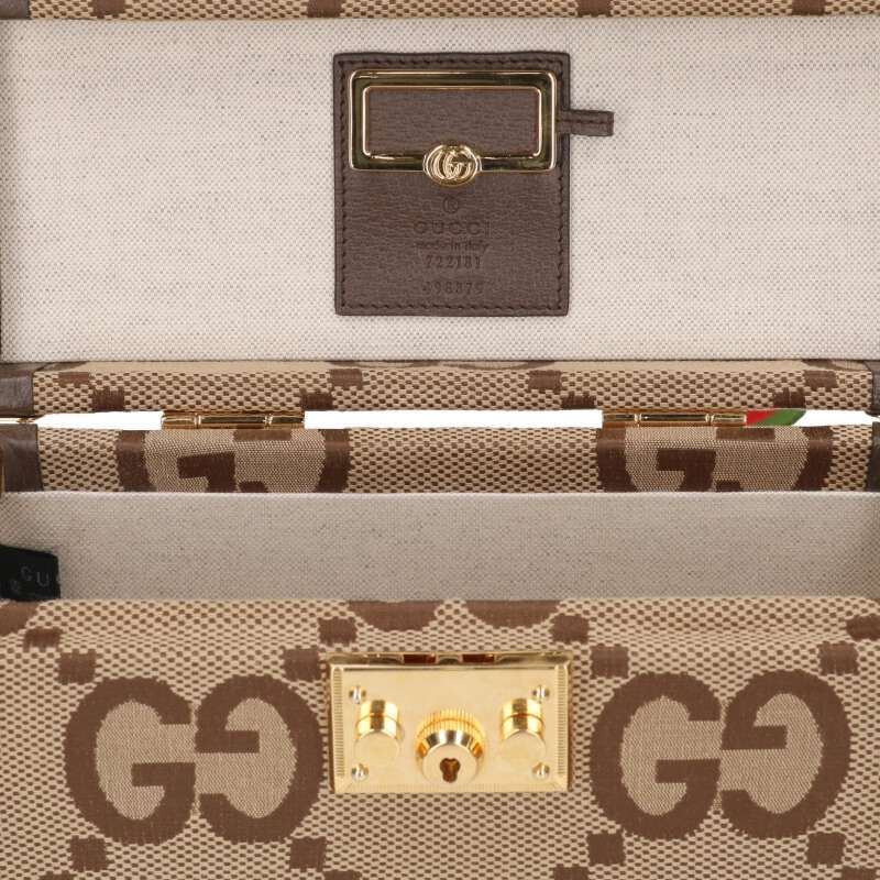 Gucci GG Supreme Beauty Case Shoulder Bag — view 5