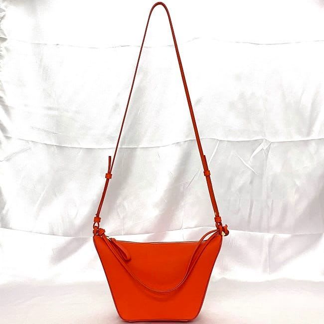 Loewe 2-Way Bag Hammock Hobo Orange — view 2