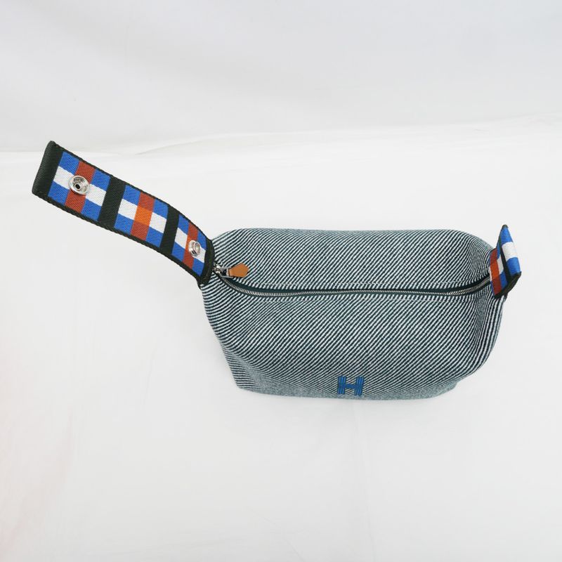 Hermes Brid A Black PM Au-carre Handbag Pouch Vert Foret — view 6