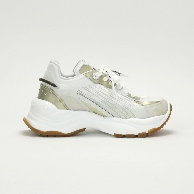 Louis Vuitton Run 55 Sneakers Shoes Mixed Material White — view 4
