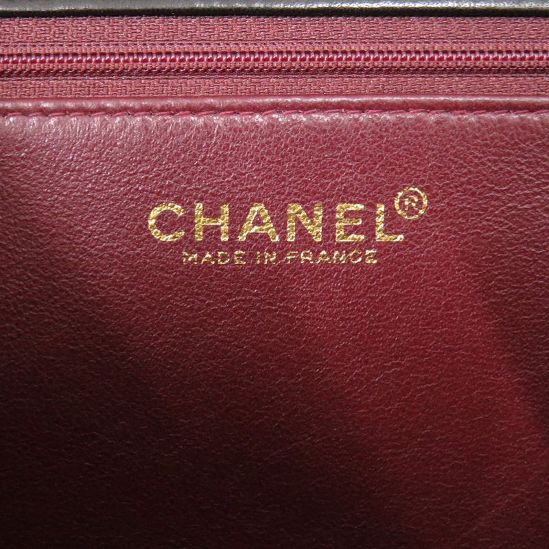 Chanel Quilted Lambskin Black Gold Chain Shoulder Bag — view 9
