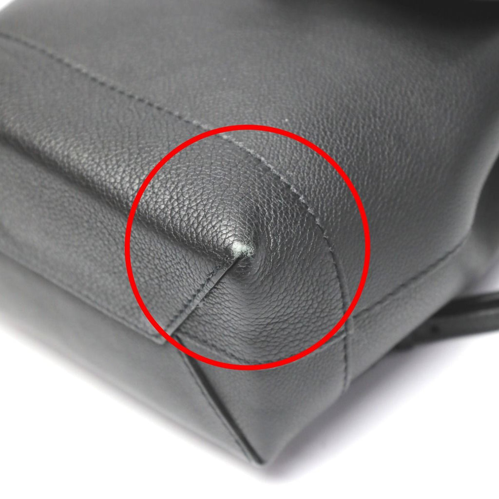 Louis Vuitton Taurillon Lock Me Bag Mini Backpack Daypack — view 6