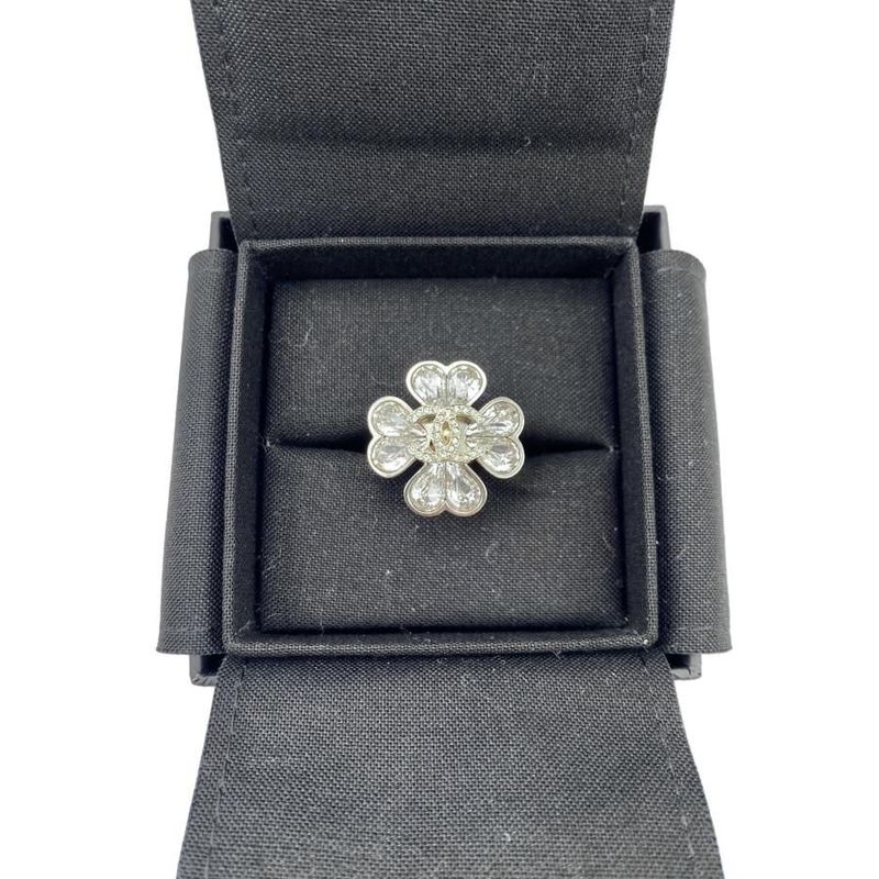 Chanel Aba913 No032 Metal & Strass Silver Gold Crystal Clover — view 7