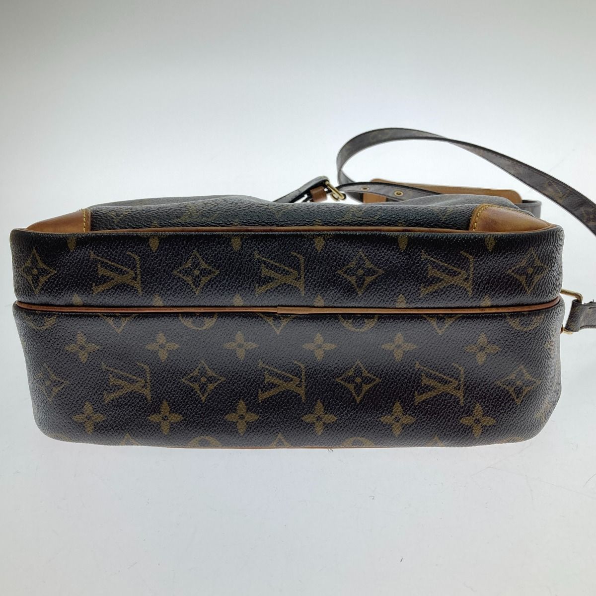 Louis Vuitton Monogram Nile Shoulder Bag — view 5