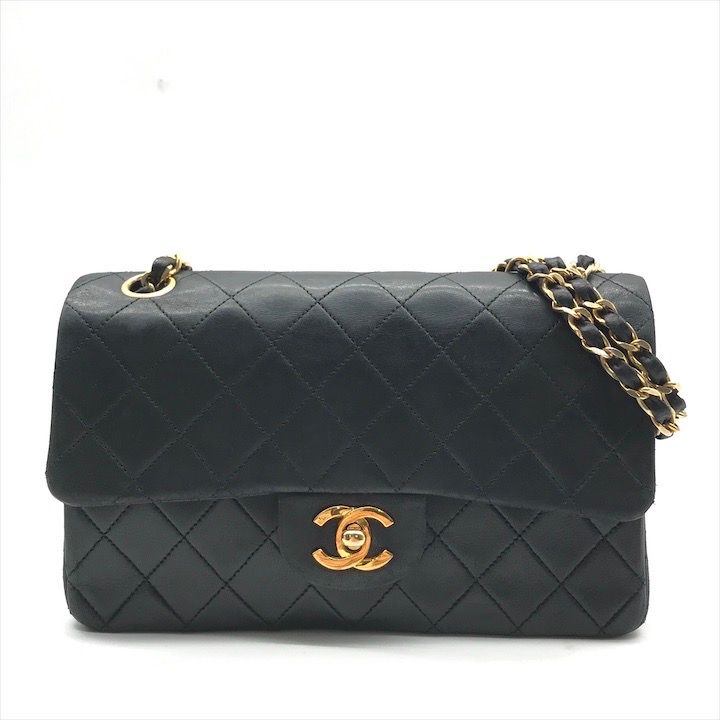 Chanel CC Logo Chain Shoulder Bag Lambskin Double Flap Black — view 2