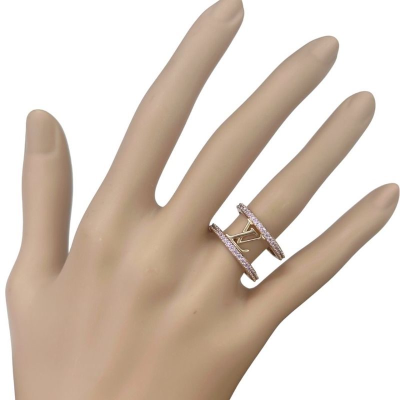 Louis Vuitton Iconic Strass M Size Ring — view 6