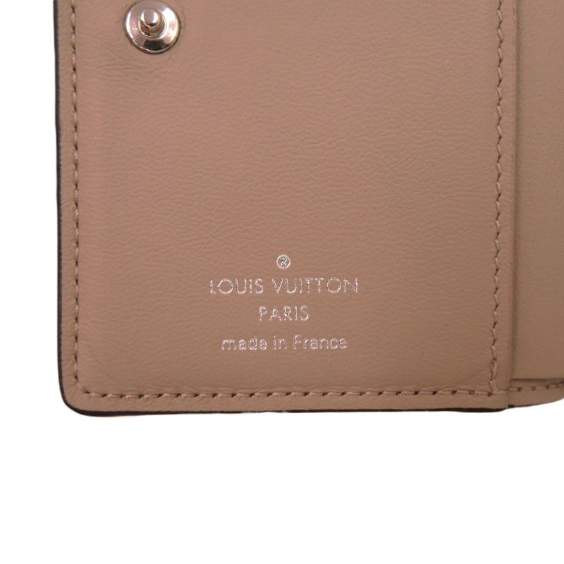 Louis Vuitton Portefeuille Cles A Monogram Mahina Gare — view 9