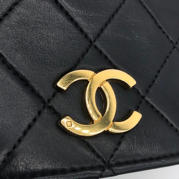 Chanel CC Logo Quilted Lambskin Push Lock Chain Shoulder Bag Black — view 9